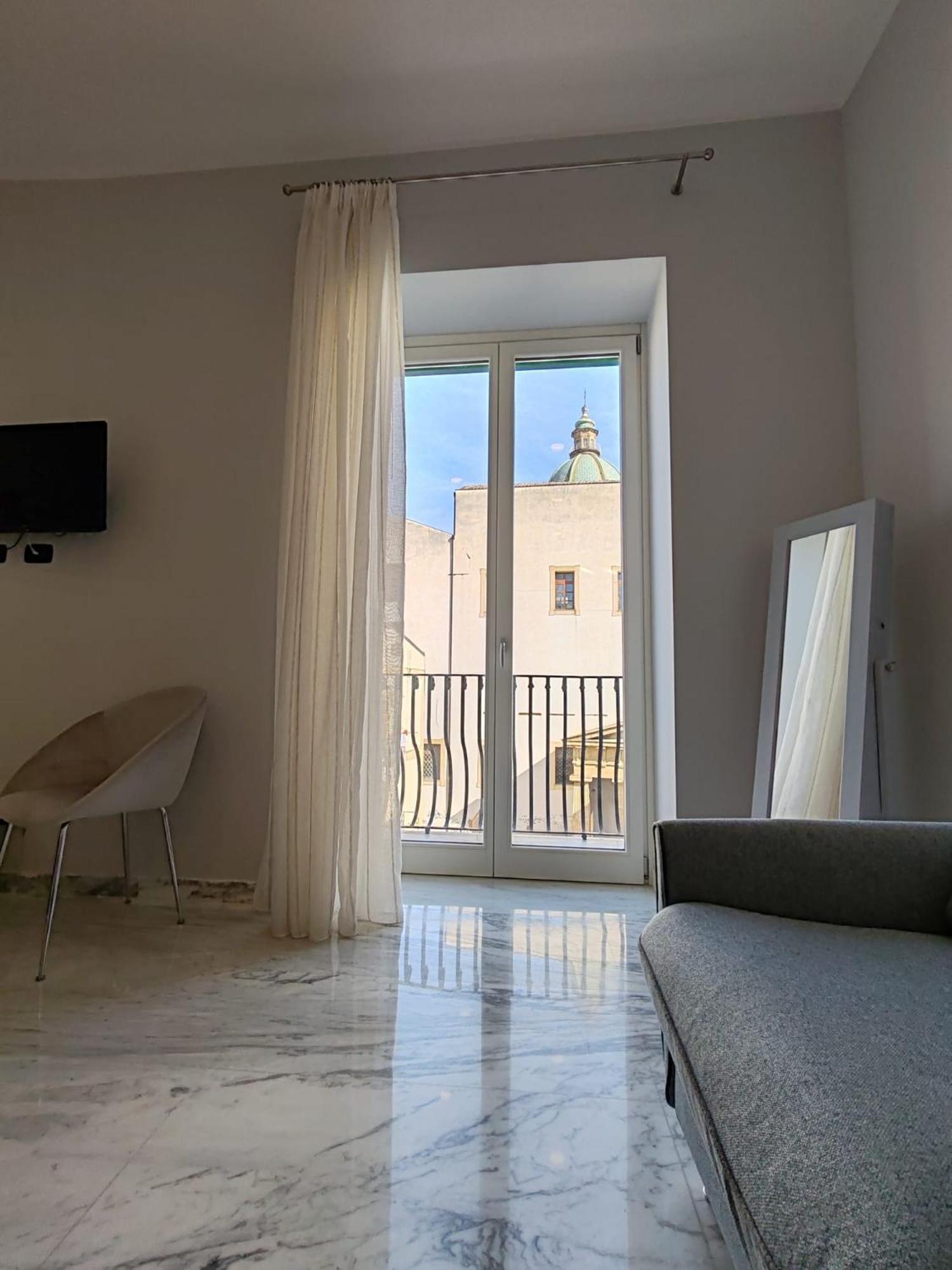 Lily Apartments Παλέρμο Εξωτερικό φωτογραφία
